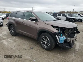 2018 Toyota Highlander LE с VIN 5TDBZRFH6JS812871, выставлен на аукционе Copart как лот 80105144 с пробегом 33 024 миль миль и Списание • Salvage title. История ставок и продаж доступна на DreamBid. Изображение 4.
