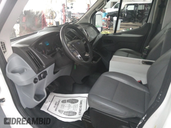 2018 Ford Transit с VIN 1FTYR3XM8JKB31055, выставлен на аукционе IAAI как лот 42791422 с пробегом 130 835 миль миль и . История ставок и продаж доступна на DreamBid. Изображение 12.