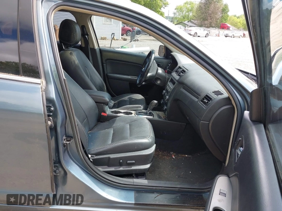 2012 Ford Fusion SEL z VIN 3FAHP0JA3CR338184, wystawiony jako IAAI lot #42253084 z przebiegiem 179 056 mil mil oraz . Historia ofert i sprzedaży dostępna na DreamBid. Obrazek 5.