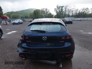 2020 Mazda 3 z VIN JM1BPALM1L1158967, wystawiony jako IAAI lot #42196832 z przebiegiem 43 519 mil mil oraz . Historia ofert i sprzedaży dostępna na DreamBid. Obrazek 16.