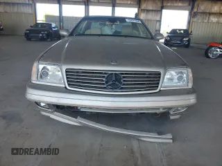 1999 Mercedes-Benz SL-Class with VIN WDBFA68F7XF186631, listed as a Copart auction lot 70431234 with 176,589 mi miles and Clean Title. Bid and sale history available at carsss.com. Image 5.