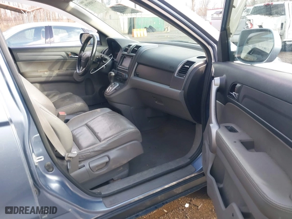 2007 Honda CR-V EX-L with VIN JHLRE38727C050423, listed as a IAAI auction lot 41808938 with 155,851 mi miles. Bid and sale history available at carsss.com. Image 5.