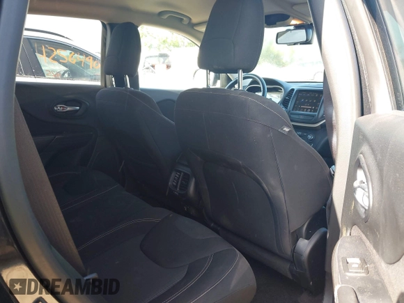 2016 Jeep Cherokee Latitude with VIN 1C4PJMCS2GW371653, listed as a IAAI auction lot 42557746 with 66,282 mi miles and . Bid and sale history available at DreamBid. Image 8.