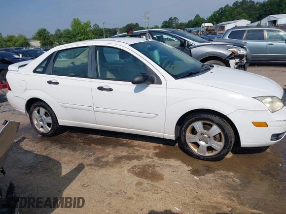 2005 Ford Focus S with VIN 1FAHP34N45W230950, listed as a IAAI auction lot 42467778 with 203,697 mi miles and . Bid and sale history available at DreamBid. Image 13.