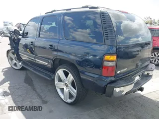 2005 Chevrolet Tahoe Z71 z VIN 1GNEC13T95R192599, wystawiony jako IAAI lot #41955397 z przebiegiem 179 292 mil mil oraz . Historia ofert i sprzedaży dostępna na DreamBid. Obrazek 3.