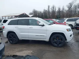 2015 Jeep Grand Cherokee Altitude with VIN 1C4RJFAG7FC954853, listed as a IAAI auction lot 40988796 with 107,002 mi miles. Bid and sale history available at carsss.com. Image 13.