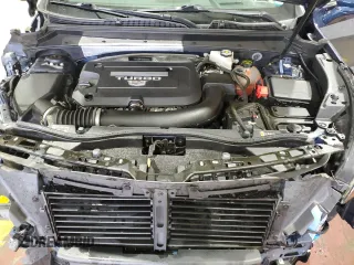 2021 Cadillac XT4 AWD Premium Luxury with VIN 1GYFZDR41MF031543, listed as a Copart auction lot 61085805 with 21,318 mi miles and Salvage title. Bid and sale history available at DreamBid. Image 12.