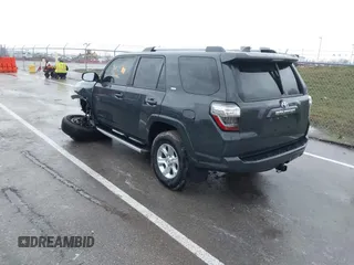 2024 Toyota 4Runner SR5 Premium with VIN JTENU5JRXR6306925, listed as a IAAI auction lot 41212768 with 2,905 mi miles and . Bid and sale history available at DreamBid. Image 3.