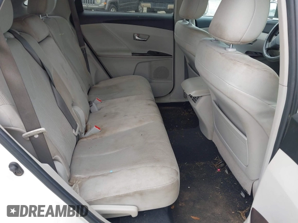 2010 Toyota Venza z VIN 4T3ZA3BB9AU035055, wystawiony jako IAAI lot #42226067 z przebiegiem 192 128 mil mil oraz . Historia ofert i sprzedaży dostępna na DreamBid. Obrazek 8.