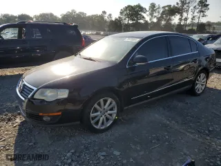 2010 Volkswagen Passat Sedan Komfort with VIN WVWJK7AN7AE143873, listed as a Copart auction lot 72376954 with 79,711 mi miles and Clean Title. Bid and sale history available at carsss.com. Image 1.