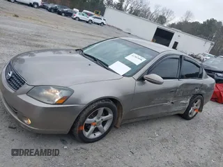 2005 Nissan Altima 3.5 SE with VIN 1N4BL11D05N430151, listed as a IAAI auction lot 41387898 with 257,990 mi miles. Bid and sale history available at carsss.com. Image 14.