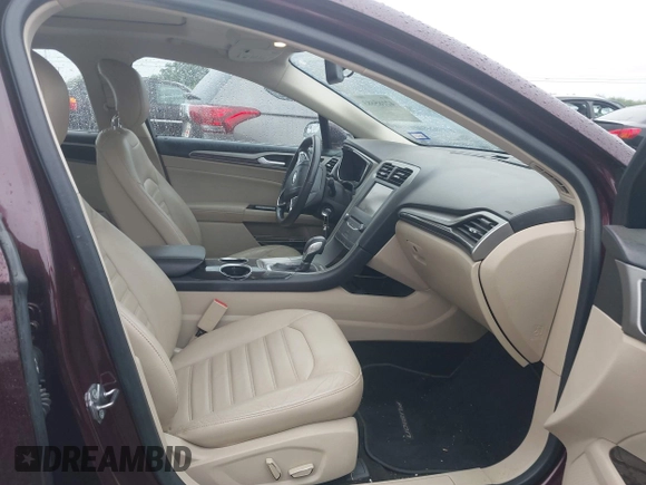 2013 Ford Fusion SE with VIN 3FA6P0HR9DR169325, listed as a IAAI auction lot 42165683 with 71,194 mi miles and . Bid and sale history available at DreamBid. Image 5.