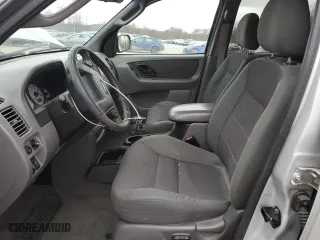 2002 Ford Escape XLT Choice with VIN 1FMYU03152KC59338, listed as a Copart auction lot 47924295 with 117,556 mi miles and Salvage Title. Bid and sale history available at carsss.com. Image 7.