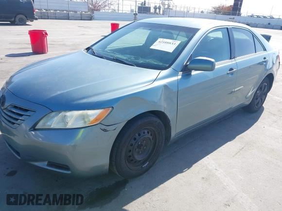 2008 Toyota Camry LE with VIN 4T1BE46K28U771070, listed as a IAAI auction lot 42108833 with 180,808 mi miles. Bid and sale history available at carsss.com. Image 2.