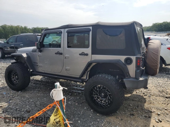 2018 Jeep Wrangler JK Unlimited Sport S with VIN 1C4HJWDG8JL925782, listed as a Copart auction lot 65468664 with 68,075 mi miles and Salvage Title. Bid and sale history available at carsss.com. Image 2.