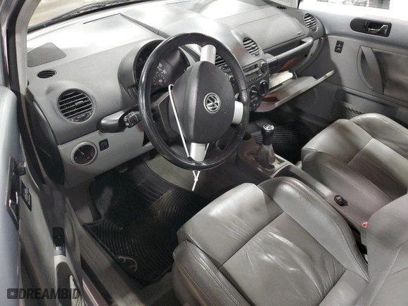 2002 Volkswagen New Beetle Sport with VIN 3VWED21CX2M448418, listed as a Copart auction lot 77329454 with NaN miles and Salvage Title. Bid and sale history available at carsss.com. Image 8.