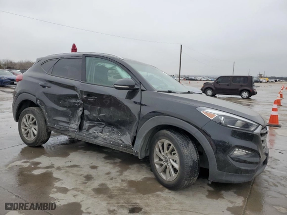 2017 Hyundai Tucson SE Plus with VIN KM8J33A40HU508953, listed as a Copart auction lot 44906705 with 75,132 mi miles and Salvage Title. Bid and sale history available at carsss.com. Image 4.