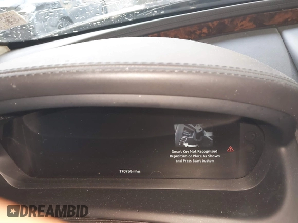 2016 Jaguar XJ Portfolio with VIN SAJWJ2GD7G8W02919, listed as a IAAI auction lot 41490211 with 170,768 mi miles and . Bid and sale history available at DreamBid. Image 14.