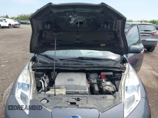 2013 Nissan LEAF SL with VIN 1N4AZ0CP5DC404439, listed as a IAAI auction lot 42098825 with 73,254 mi miles and . Bid and sale history available at DreamBid. Image 10.
