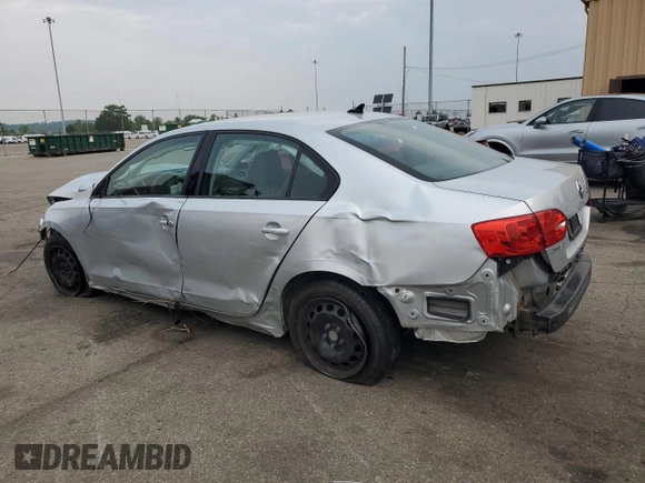 2014 Volkswagen Jetta SE with VIN 3VWD17AJXEM359307, listed as a Copart auction lot 59985785 with 152,180 mi miles and Clean title. Bid and sale history available at DreamBid. Image 2.