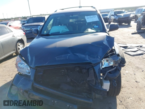 2009 Toyota RAV4 with VIN 2T3BK33V49W012091, listed as a IAAI auction lot 41723727 with 107,704 mi miles. Bid and sale history available at carsss.com. Image 12.