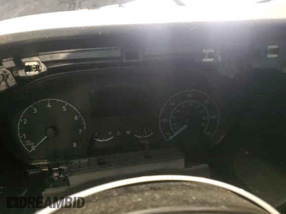 2024 Ford Transit Passenger XL с VIN 1FBAX2C87RKA74745, выставлен на аукционе Copart как лот 64427305 с пробегом Не указан миль и На запчасти • Non repairable. История ставок и продаж доступна на DreamBid. Изображение 9.