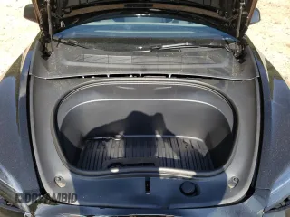 2025 Tesla Model 3 Long Range with VIN 5YJ3E1EA4SF965566, listed as a Copart auction lot 56820165 with 1,041 mi miles and Salvage title. Bid and sale history available at DreamBid. Image 11.