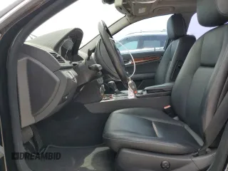 2010 Mercedes-Benz C 300 Sport z VIN WDDGF8BB7AR130970, wystawiony jako Copart lot #58323495 z przebiegiem 134 538 mil mil oraz Szkoda całkowita • Salvage title. Historia ofert i sprzedaży dostępna na DreamBid. Obrazek 7.