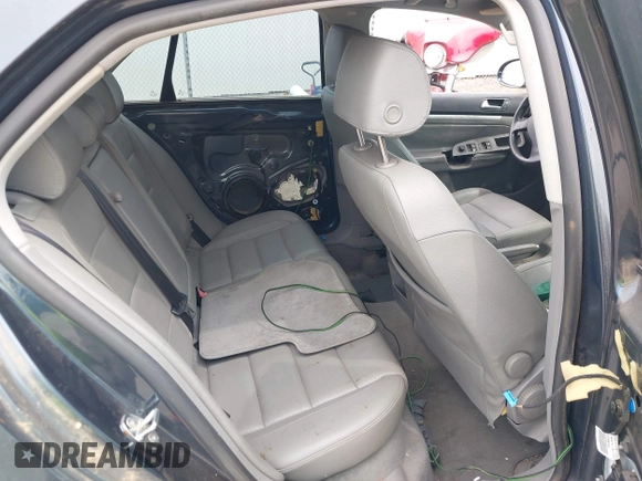 2006 Volkswagen Jetta 2.5L with VIN 3VWSF71KX6M764117, listed as a IAAI auction lot 42624279 with 179,291 mi miles and . Bid and sale history available at DreamBid. Image 8.