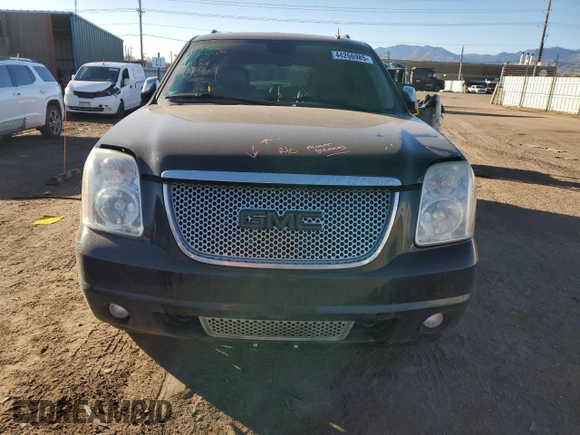 2010 GMC Yukon XL Denali with VIN 1GKUKMEFXAR122804, listed as a Copart auction lot 44266985 with 257,039 mi miles and Salvage Title. Bid and sale history available at carsss.com. Image 5.