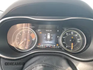 2020 Jeep Cherokee Limited z VIN 1C4PJMDX4LD617800, wystawiony jako Copart lot #52169345 z przebiegiem 44 544 mil mil oraz Szkoda całkowita • Salvage title. Historia ofert i sprzedaży dostępna na DreamBid. Obrazek 9.