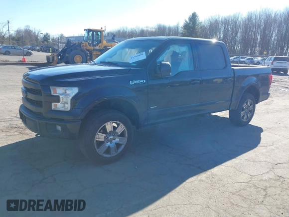 2016 Ford F-150 XLT with VIN 1FTEW1EG8GFD07598, listed as a IAAI auction lot 41704800 with 200,983 mi miles. Bid and sale history available at carsss.com. Image 2.