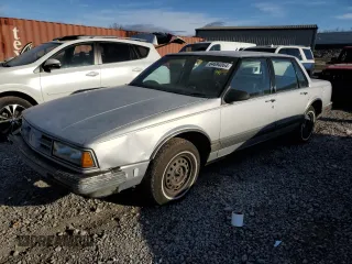 1991 Oldsmobile Delta z VIN 1G3HN54C2M1809327, wystawiony jako Copart lot #84694064 z przebiegiem 225 092 mil mil oraz Szkody całkowita. Historia ofert i sprzedaży dostępna na DreamBid. Obrazek 1.