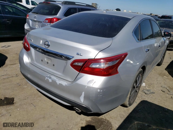 2018 Nissan Altima 2.5 SV with VIN 1N4AL3AP5JC196810, listed as a Copart auction lot 50107354 with 137,615 mi miles and Salvage Title. Bid and sale history available at carsss.com. Image 3.