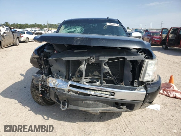 2007 Chevrolet Silverado 1500 LT w/1LT with VIN 3GCEC13J87G501215, listed as a Copart auction lot 45108135 with 216,522 mi miles and Salvage Title. Bid and sale history available at carsss.com. Image 5.