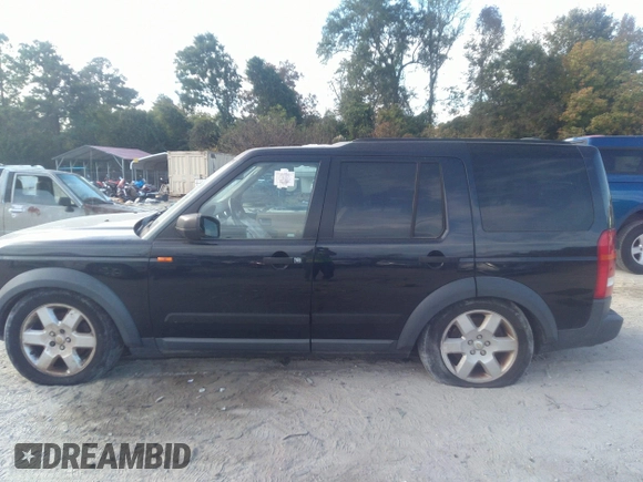 2008 Land Rover LR3 HSE with VIN SALAG25498A466807, listed as a IAAI auction lot 40741016 with 106,464 mi miles. Bid and sale history available at carsss.com. Image 14.