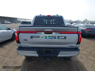 2022 Ford F-150 Lightning Pro with VIN 1FTVW1EL0NWG16234, listed as a IAAI auction lot 41220079 with 40,541 mi miles. Bid and sale history available at carsss.com. Image 16.