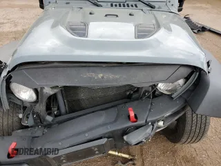 2014 Jeep Wrangler Unlimited Rubicon z VIN 1C4HJWFG0EL316513, wystawiony jako Copart lot #57182325 z przebiegiem 150 012 mil mil oraz Szkoda całkowita • Salvage title. Historia ofert i sprzedaży dostępna na DreamBid. Obrazek 12.