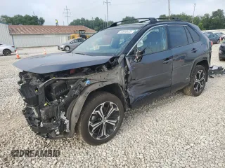 2024 Toyota RAV4 XSE с VIN JTMFB3FV5RD170885, выставлен на аукционе Copart как лот 63806635 с пробегом 28 656 миль миль и Списание • Salvage title. История ставок и продаж доступна на DreamBid. Изображение 1.