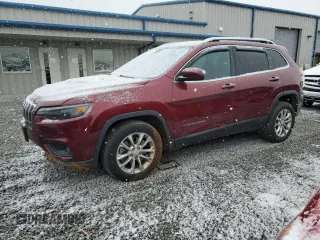 2019 Jeep Cherokee Latitude with VIN 1C4PJLCB5KD159747, listed as a Copart auction lot 82349014 with 50,032 mi miles and Salvage Title. Bid and sale history available at carsss.com. Image 1.
