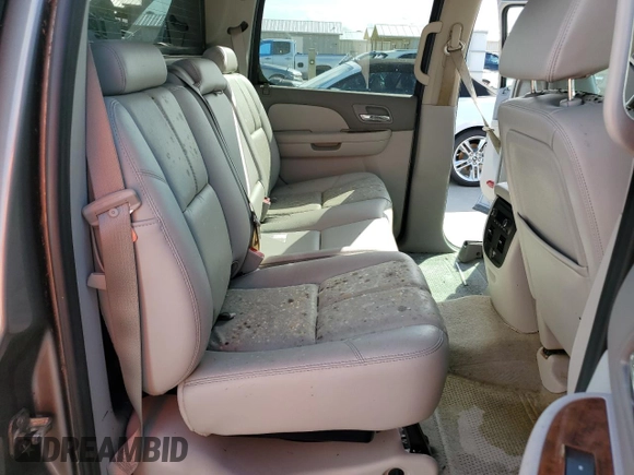2008 Chevrolet Avalanche LTZ with VIN 3GNFK12398G261286, listed as a Copart auction lot 75124334 with Not Provided miles and Salvage Title. Bid and sale history available at DreamBid. Image 10.