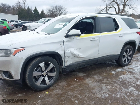 2021 Chevrolet Traverse LT Leather with VIN 1GNERHKWXMJ218191, listed as a IAAI auction lot 41512332 with 87,206 mi miles. Bid and sale history available at carsss.com. Image 6.