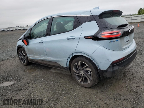 2023 Chevrolet Bolt EV 2LT z VIN 1G1FX6S09P4169595, wystawiony jako Copart lot #57400355 z przebiegiem 8545 mil mil oraz Szkody całkowita. Historia ofert i sprzedaży dostępna na DreamBid. Obrazek 2.
