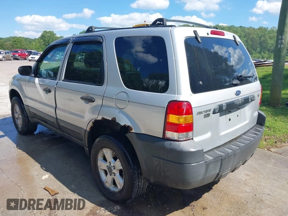 2006 Ford Escape XLT with VIN 1FMYU93106KA12173, listed as a IAAI auction lot 42176724 with 219,471 mi miles and . Bid and sale history available at DreamBid. Image 3.