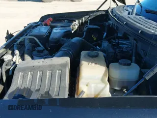 2010 Ford F-150 XL z VIN 1FTEX1CW9AFB83386, wystawiony jako IAAI lot #43405938 z przebiegiem 98 242 mil mil oraz . Historia ofert i sprzedaży dostępna na DreamBid. Obrazek 19.