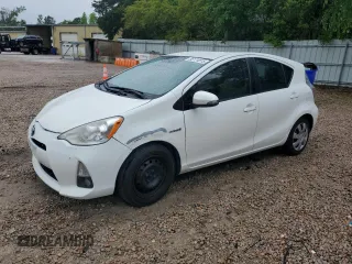2012 Toyota Prius One z VIN JTDKDTB33C1518382, wystawiony jako Copart lot #56174815 z przebiegiem Nie podano mil oraz Szkoda całkowita • Salvage title. Historia ofert i sprzedaży dostępna na DreamBid. Obrazek 1.