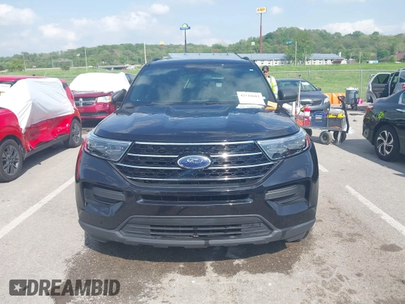 2020 Ford Explorer XLT z VIN 1FMSK8DH7LGB27949, wystawiony jako IAAI lot #42120602 z przebiegiem 64 186 mil mil oraz . Historia ofert i sprzedaży dostępna na DreamBid. Obrazek 12.