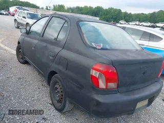 2001 Toyota ECHO z VIN JTDBT123710184206, wystawiony jako IAAI lot #42154420 z przebiegiem 170 730 mil mil oraz . Historia ofert i sprzedaży dostępna na DreamBid. Obrazek 3.