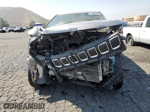 2022 Jeep Compass Sport with VIN 3C4NJDAB2NT214024, listed as a Copart auction lot 73506264 with 48,832 mi miles and Clean title. Bid and sale history available at DreamBid. Image 5.