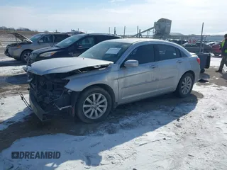 2012 Chrysler 200 Touring with VIN 1C3CCBBG9CN321735, listed as a IAAI auction lot 41597517 with 163,747 mi miles. Bid and sale history available at carsss.com. Image 17.